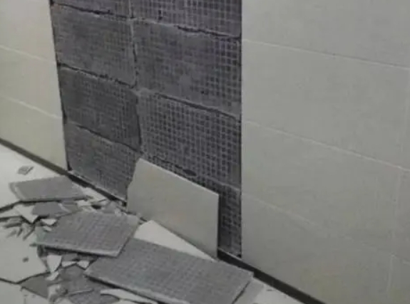 右玉瓷砖空鼓维修公司分享下右玉墙砖松动维修的知识